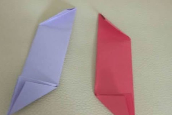 怎么做赛罗的两个飞镖？