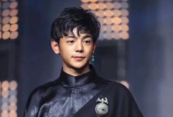 丁真被曝客串喜剧电影，现在出道的标准是什么？