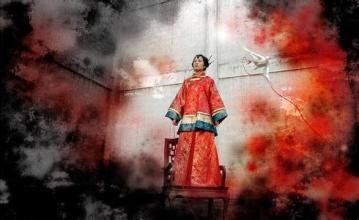 你知道《嫁衣》的背景故事吗?