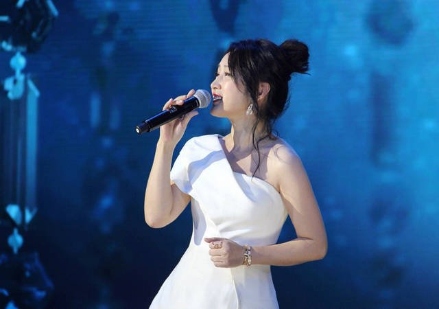 我不想说 杨钰莹这首歌的歌词？