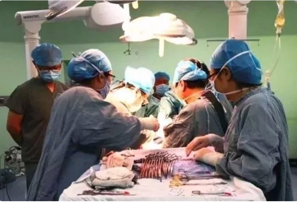 广东癌症老人3次手术去世，医院被罚百万，医院存在哪些过错？