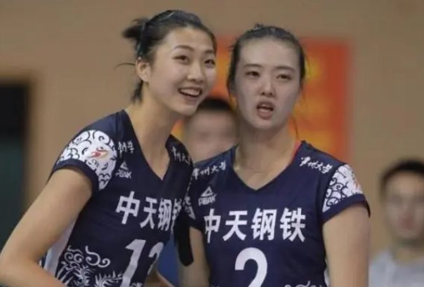 中国女排1号队员叫什么名字