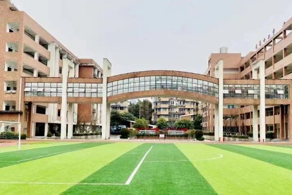 四川师范大学附属外国语学校初中部如何