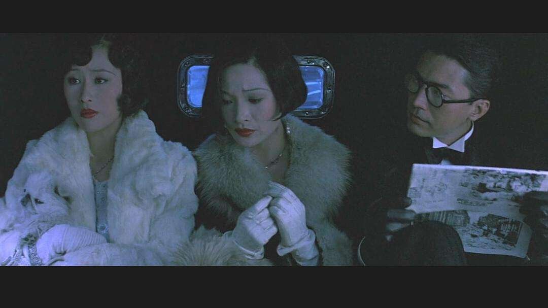 末代皇帝溥仪离开紫禁城时，为何皇宫内哭泣声一片？