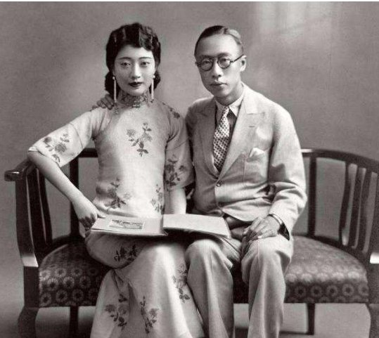 末代皇帝溥仪离开紫禁城时，为何皇宫内哭泣声一片？