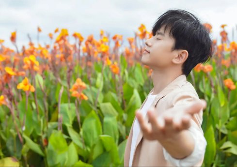 张杰和音乐夫妻的云合作舞台《爱人啊》，网友对其作何评价？