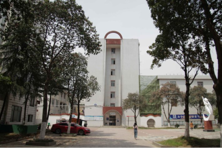 东莞市中专学校有哪些