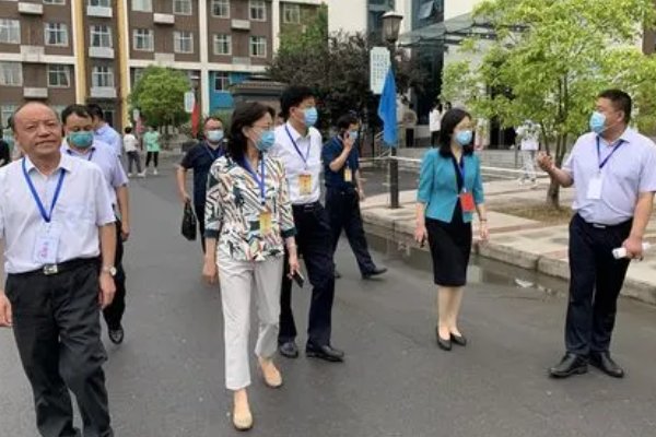 河南省招生办电话是多少啊？