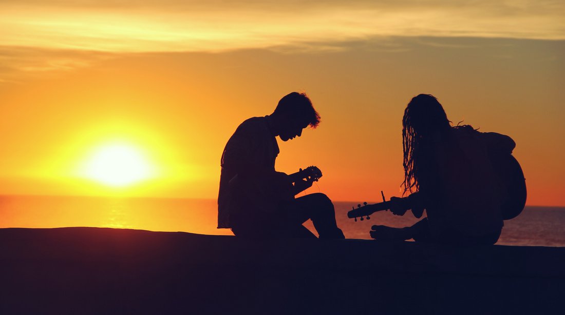 男生为什么喜欢腰细的女人