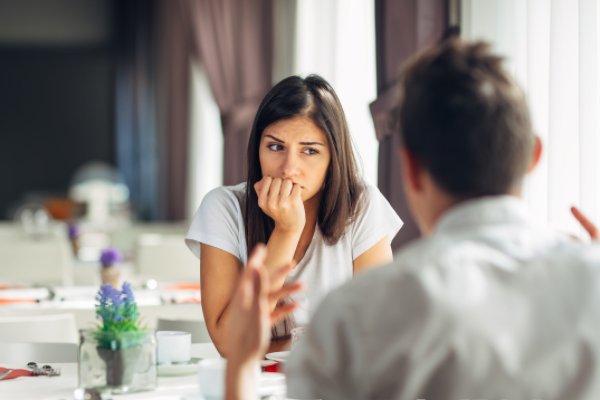 暧昧对象忽然结婚了是一种什么样的感觉？