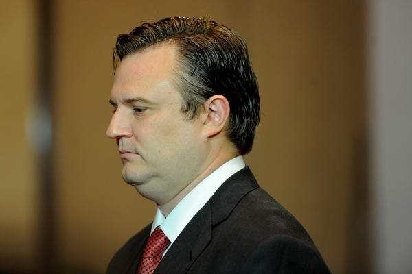 美职篮休斯敦火箭队总经理莫雷辞职，这是为什么呢？