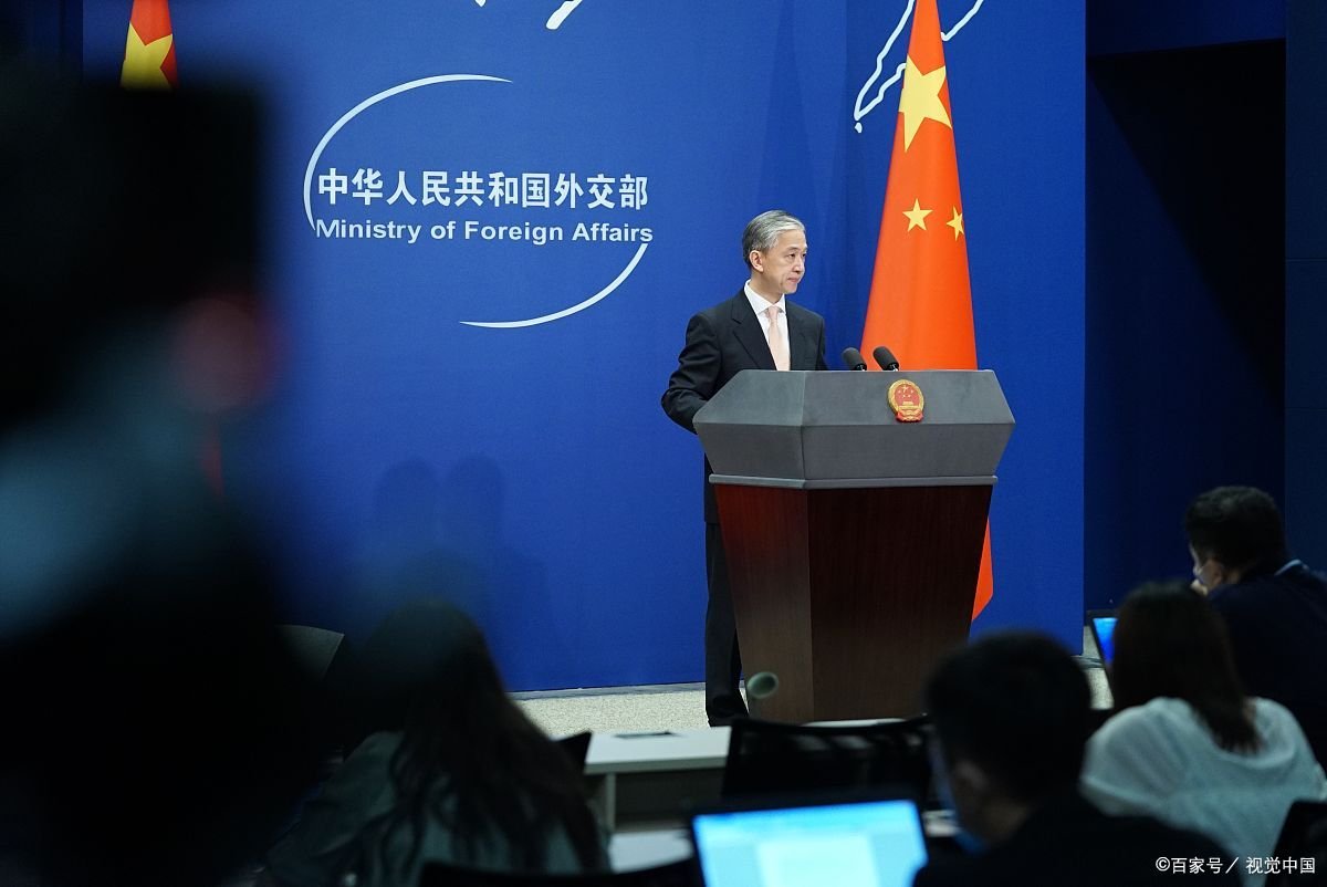 汪文斌在外交部官员当中是个怎样的存在？