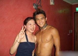 大清小富婆的内容介绍