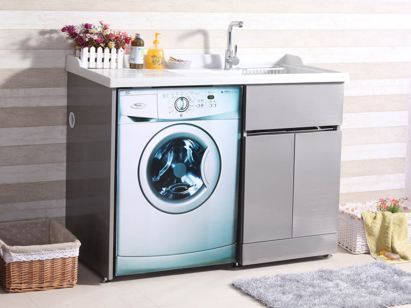 海尔洗衣机尺寸长宽高滚筒