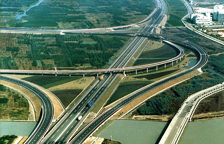 江六高速的工程概况