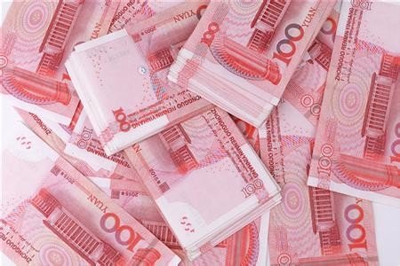 儿转走母亲107万是怎么回事？