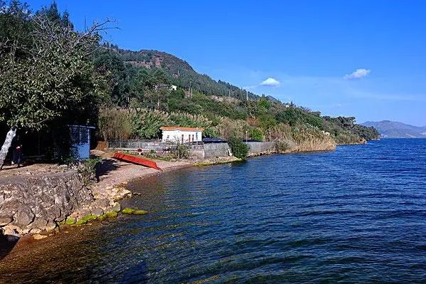 抚仙湖为啥叫尸潭