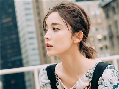 张丹峰拍戏结束后，毕滢随同其一起吃火锅，为何未因之前的“小三传闻”而避嫌呢？