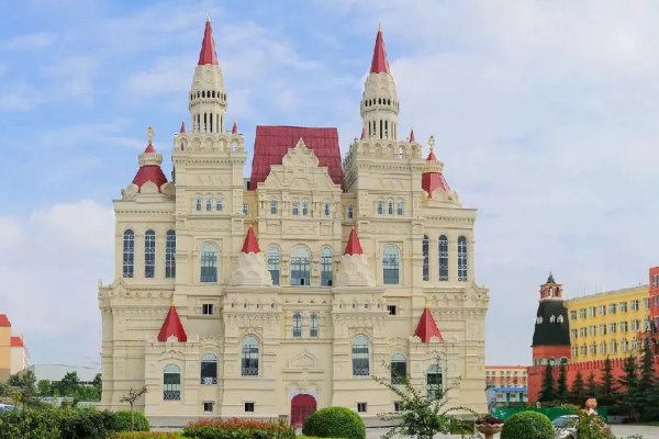 郑州西亚斯学院录取分数线是多少？