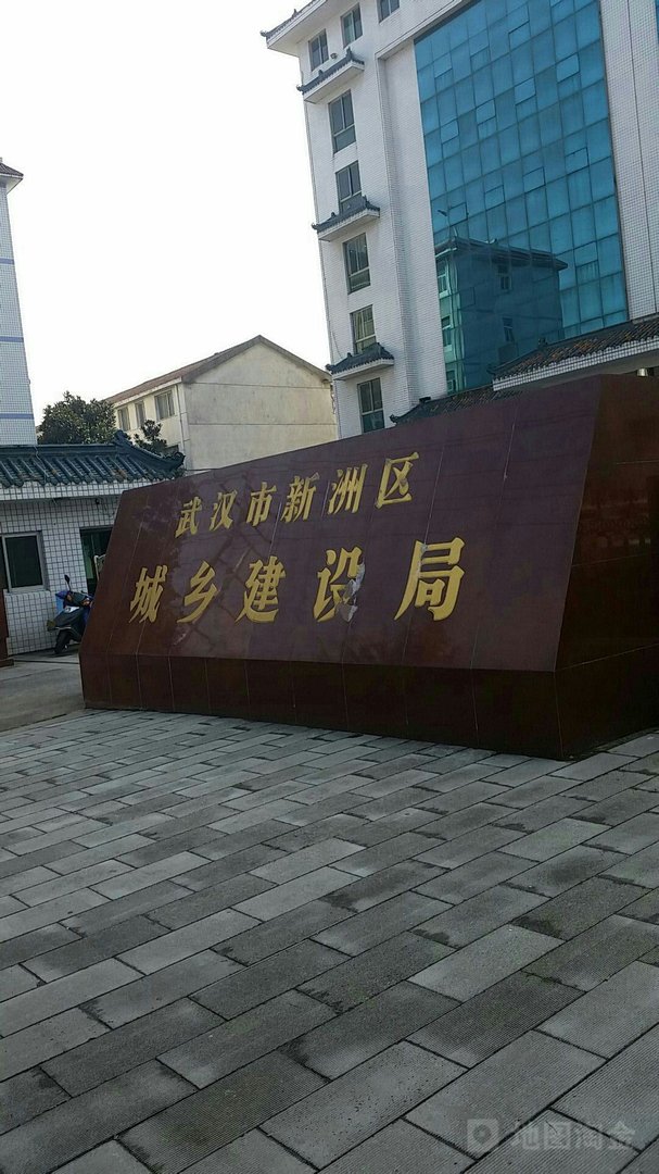 武汉公职人员出轨威胁举报人，被拘10日，这样的处罚是不是过轻了？