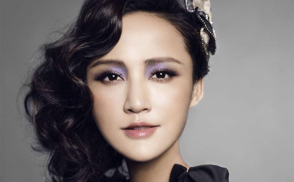 在朋友的婚礼上对新娘一见钟情，3年后挖了朋友墙角高调宣布结婚，他是谁？