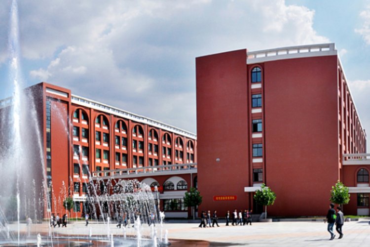 济南铁路职业学院在什么地方?