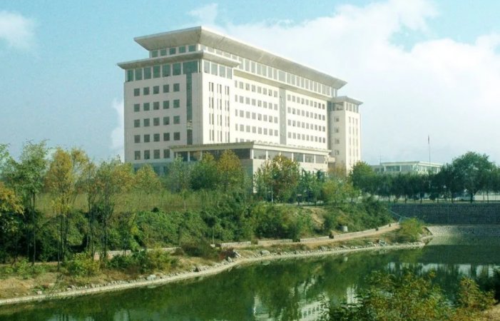 河南有哪些医学类专科学校？