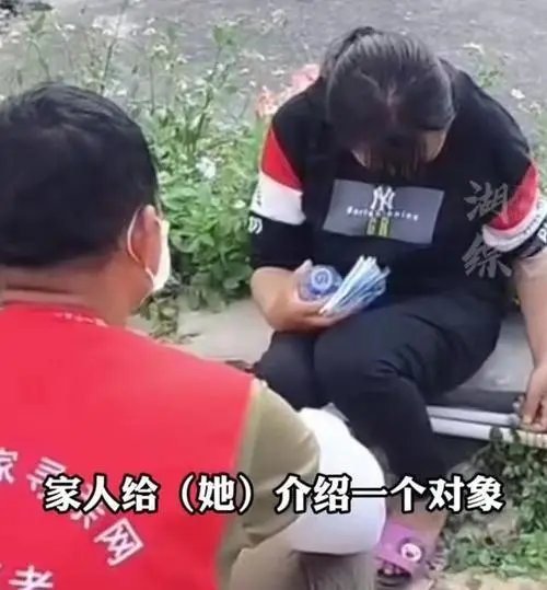 湖北女孩逃婚4年睡坟场四处流浪被救助，这4年她都经历了什么？