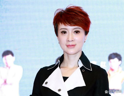 网传金巧巧被袁立爆料，花十几万从美国帮傅艺伟戒毒，本人亲回应，咋回事？