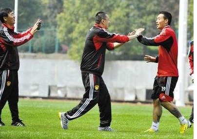 “内讧”的读音是什么？