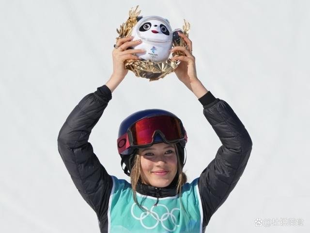 谷爱凌爱吃馅饼被cue了，她还喜欢中国的哪些美食？