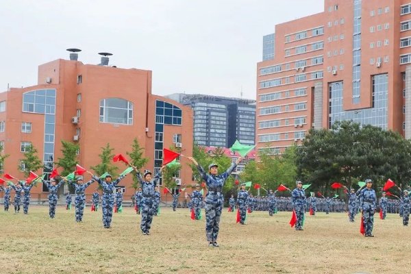 北京电子科技学院2023录取线是多少？