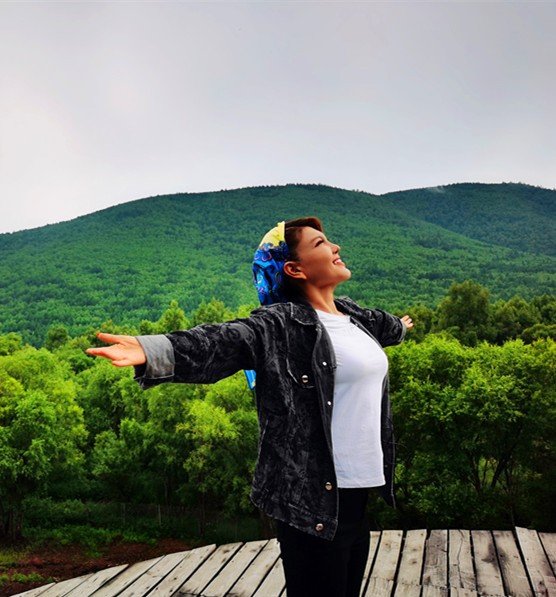 乌兰图雅是乌兰托娅吗？