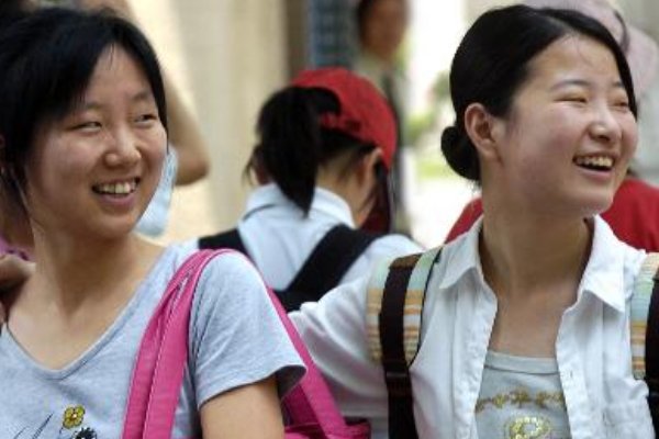 高考首日考试科目