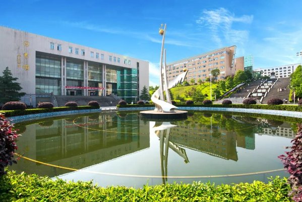 湖南财经高等专科学校怎么样？