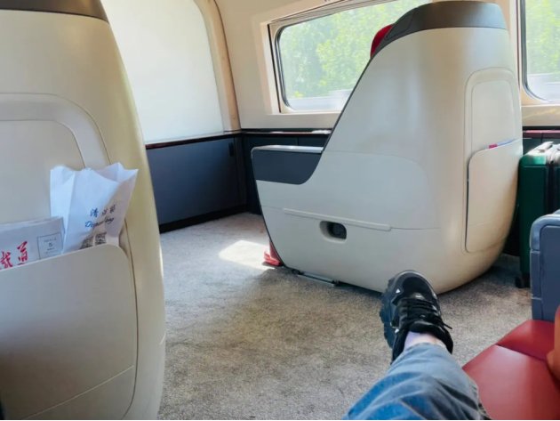 为什么宁愿买一等座也不买二等座