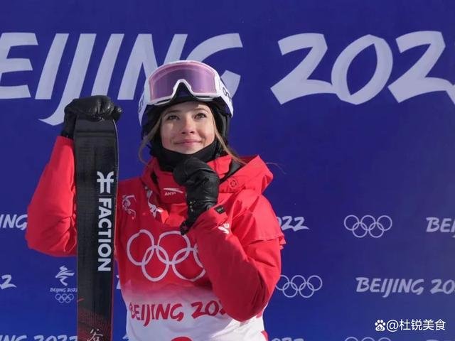 谷爱凌爱吃馅饼被cue了，她还喜欢中国的哪些美食？