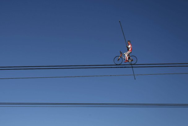 命悬一线的意思是什么