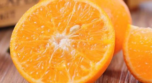 橘子不是唯一的水果，但橙子是。