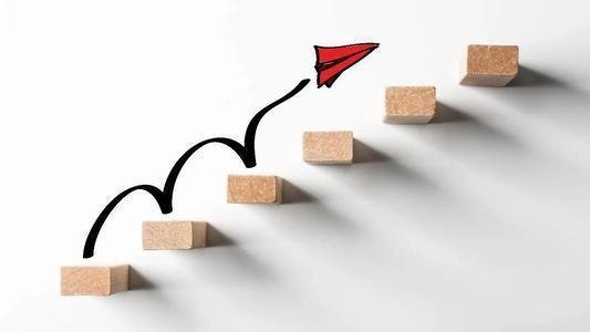 担任县委书记8年了，领导想调你到省委当处长，该不该去？