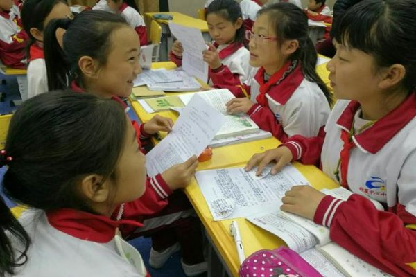 沆壑一气的读音