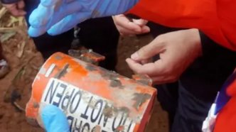 东航回应失事飞机3位飞行员情况，他们的情况究竟如何？