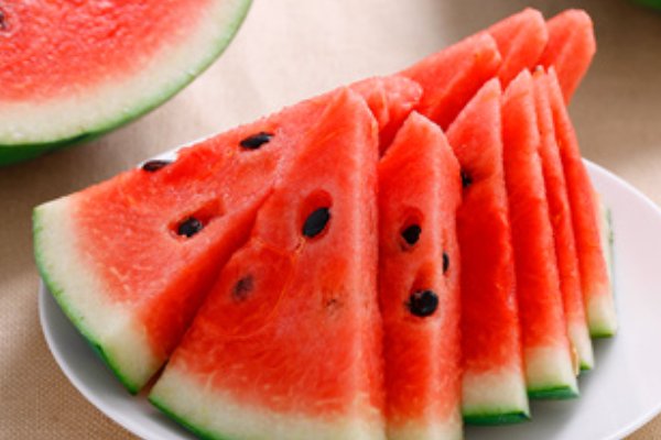 西的正确写法田字格