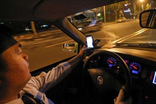 绍兴一确诊病例多日从早上6点工作至凌晨2点，你如何看待他的活动轨迹？