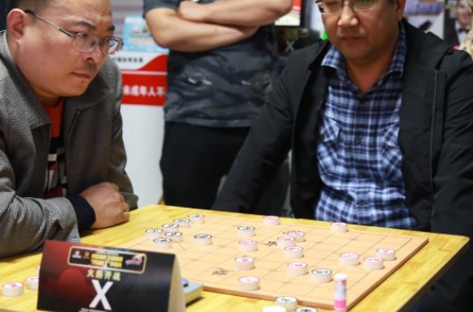 怎么让一家人混乱？