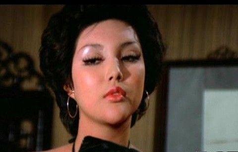 余莎莉的演艺经历