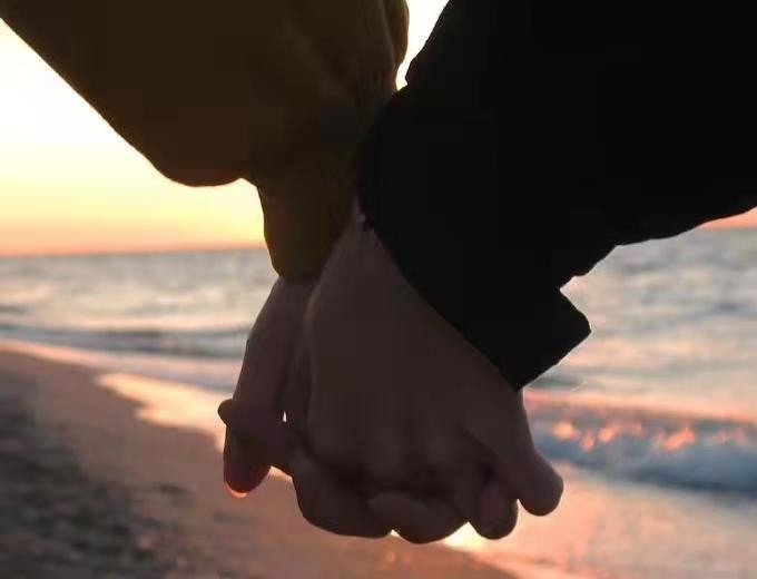 喜欢的人不出现，出现的人不喜欢怎么办？