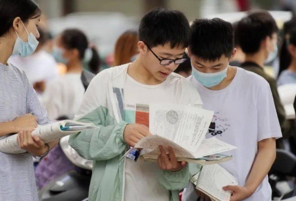 玉林中考abcd分数是多少？