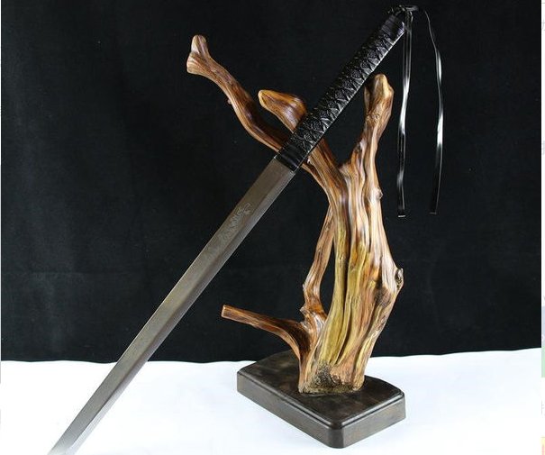 锰钢刀能砍铁吗？