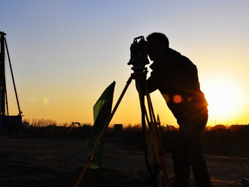 后方交会和前方交会的区别是什么？